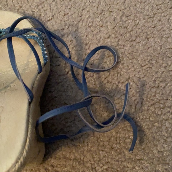 ALDO Wedges - Picture 6 of 11